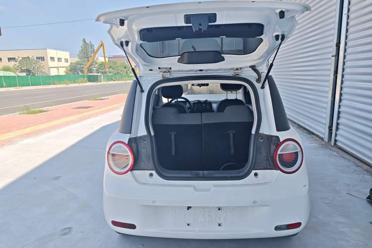 Used CHANGAN NEVO Lumin 2022 155 km – Refreshingly Sweet Edition Trunk