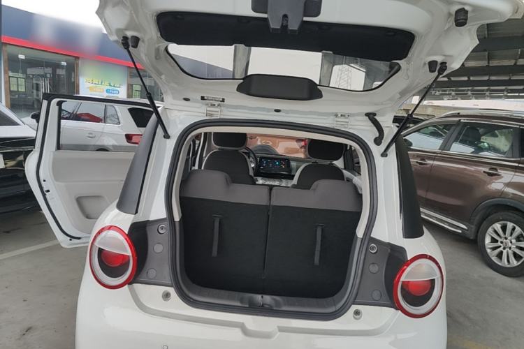 Used CHANGAN NEVO Lumin 2022 210km Sweet Edition Trunk