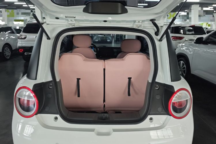 Used CHANGAN NEVO Lumin 2022 210km Sweet Edition Trunk
