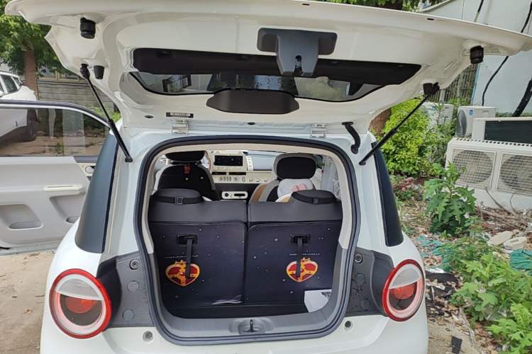 Used CHANGAN NEVO Lumin 2022 155 km – Refreshingly Sweet Edition Trunk