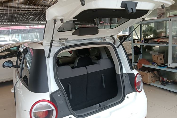Used CHANGAN NEVO Lumin 2022 210km Sweet Edition Trunk