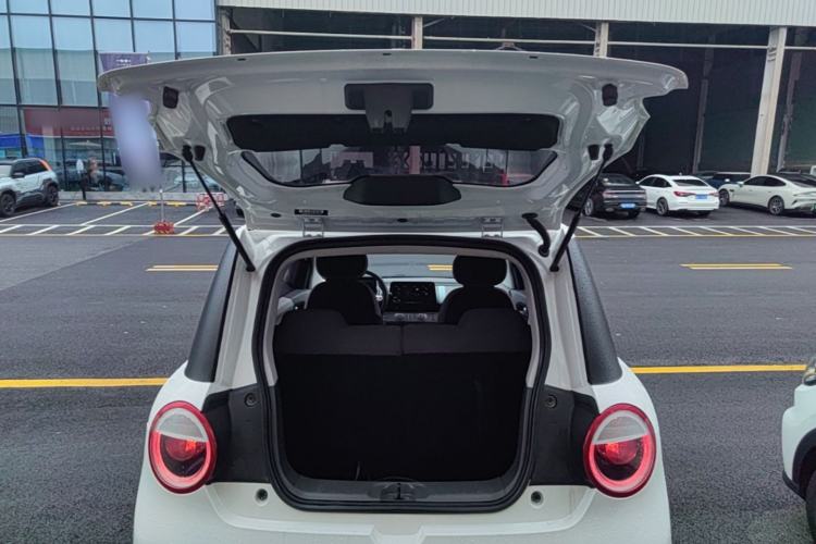 Used CHANGAN NEVO Lumin 2022 210km Sweet Edition Trunk