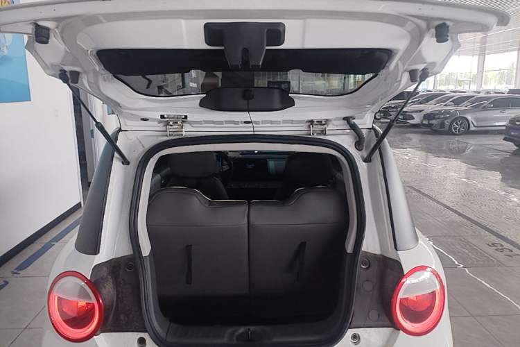 Used CHANGAN NEVO Lumin 2022 155 km – Refreshingly Sweet Edition Trunk