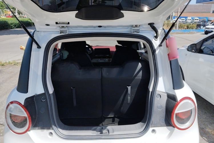 Used CHANGAN NEVO Lumin 2022 210km Sweet Edition Trunk