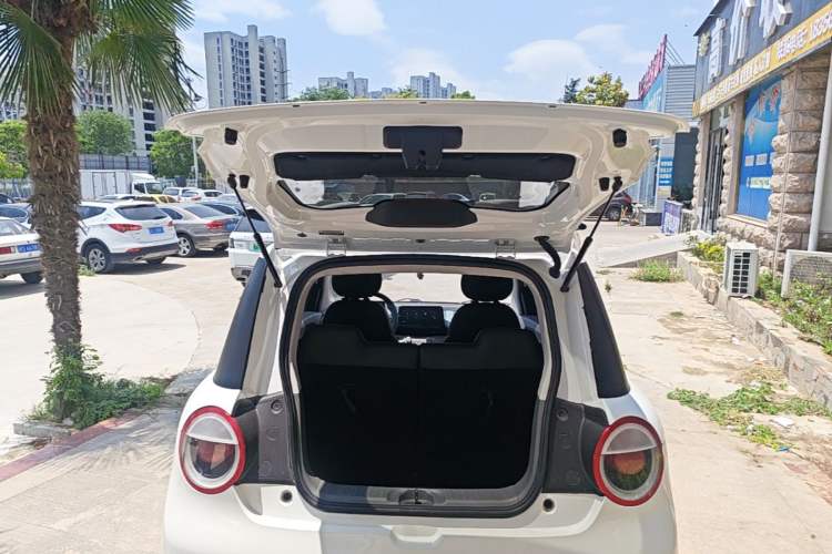 Used CHANGAN NEVO Lumin 2022 210km Sweet Edition Trunk