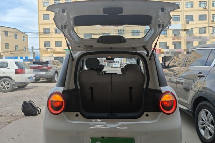 Used CHANGAN NEVO Lumin 2022 210km Sweet Edition Trunk