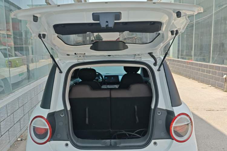 Used CHANGAN NEVO Lumin 2022 210km Sweet Edition Trunk