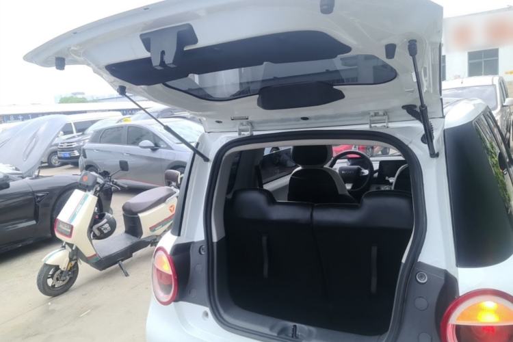 Used CHANGAN NEVO Lumin 2022 210km Sweet Edition Trunk