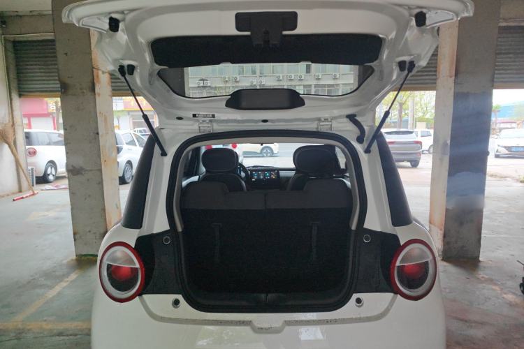 Used CHANGAN NEVO Lumin 2022 210km Sweet Edition Trunk