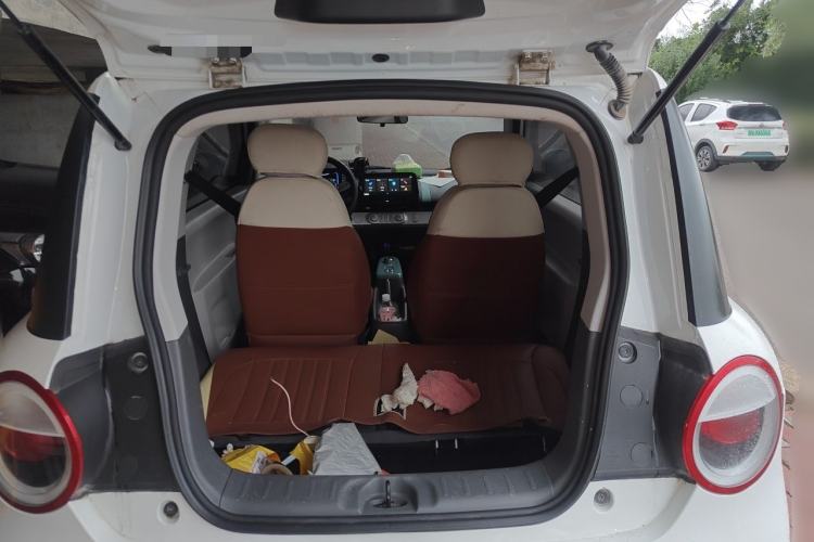 Used CHANGAN NEVO Lumin 2022 301km Honey-Sweet Version Trunk
