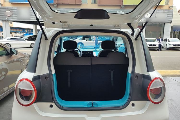 Used CHANGAN NEVO Lumin 2022 210km Sweet Edition Trunk