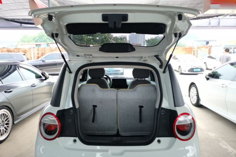 Used CHANGAN NEVO Lumin 2022 210km Sweet Edition Trunk