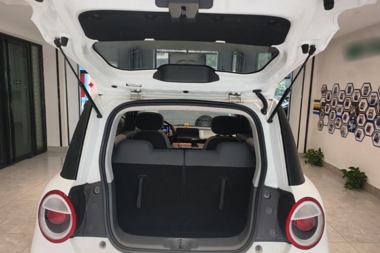 Used CHANGAN NEVO Lumin 2022 210km Sweet Edition Trunk