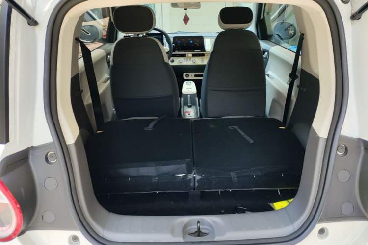 Used CHANGAN NEVO Lumin 2022 155 km – Refreshingly Sweet Edition Trunk