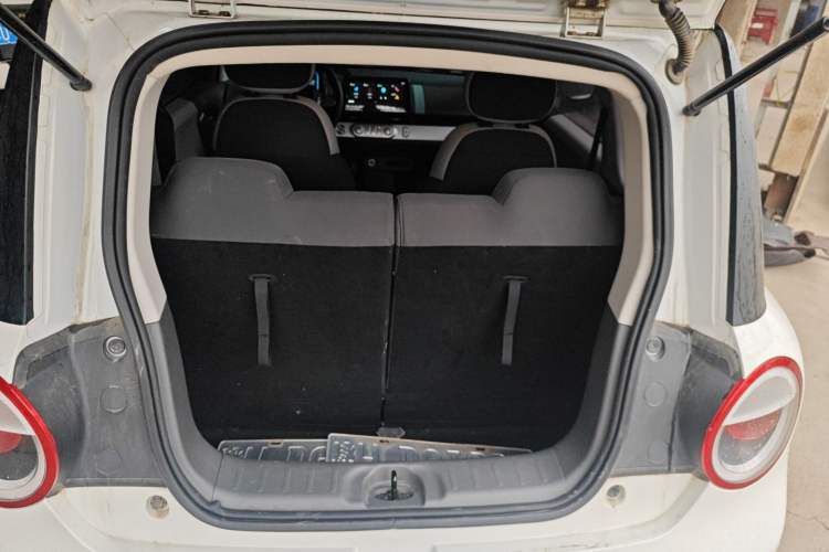 Used CHANGAN NEVO Lumin 2022 155 km – Refreshingly Sweet Edition Trunk