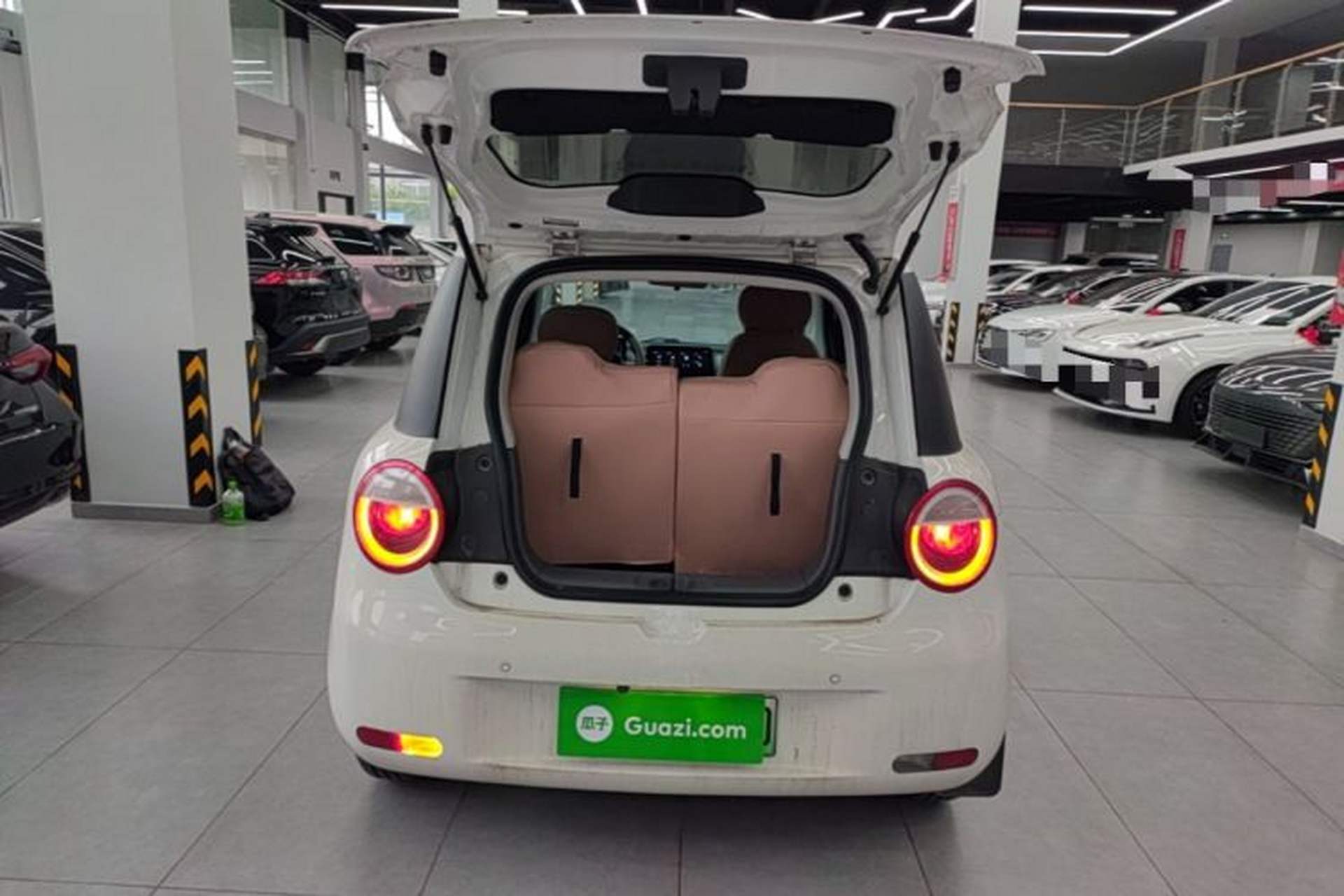 Used CHANGAN NEVO Lumin 2022 210km Sweet Edition Trunk