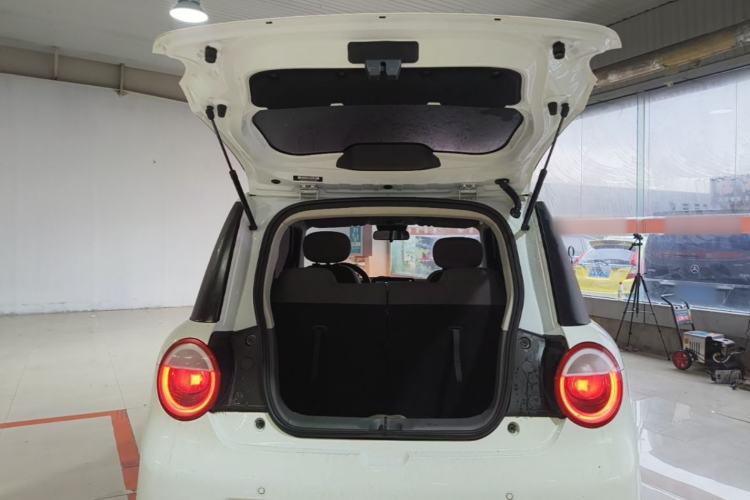 Used CHANGAN NEVO Lumin 2022 155 km – Refreshingly Sweet Edition Trunk