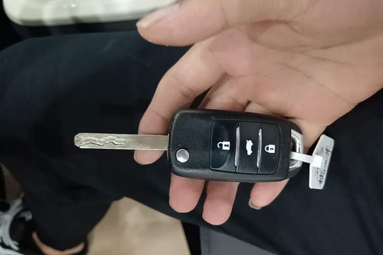 Used CHANGAN NEVO Lumin 2022 301km Honey-Sweet Version Vehicle Key
