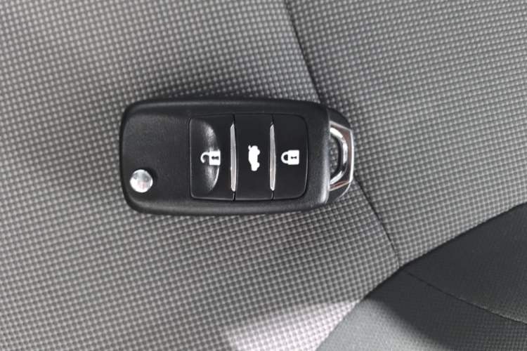 Used CHANGAN NEVO Lumin 2022 301km Honey-Sweet Version Vehicle Key