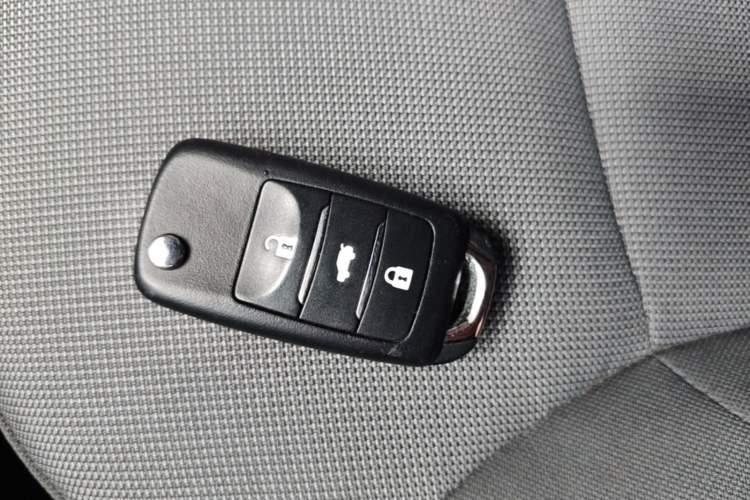 Used CHANGAN NEVO Lumin 2022 155 km – Refreshingly Sweet Edition Vehicle Key