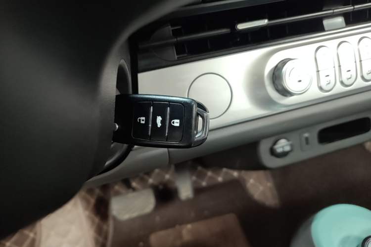 Used CHANGAN NEVO Lumin 2022 155 km – Refreshingly Sweet Edition Vehicle Key