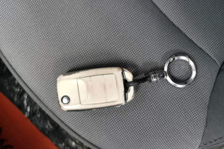 Used CHANGAN NEVO Lumin 2022 155 km – Refreshingly Sweet Edition Vehicle Key