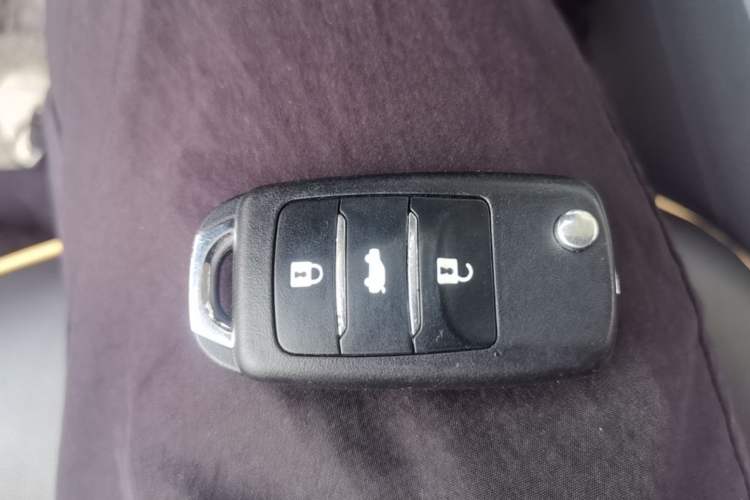 Used CHANGAN NEVO Lumin 2022 155 km – Refreshingly Sweet Edition Vehicle Key
