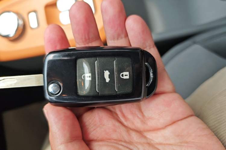 Used CHANGAN NEVO Lumin 2022 210km Sweet Edition Vehicle Key