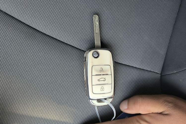 Used CHANGAN NEVO Lumin 2022 155 km – Refreshingly Sweet Edition Vehicle Key