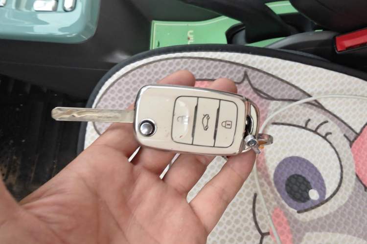 Used CHANGAN NEVO Lumin 2022 155 km – Refreshingly Sweet Edition Vehicle Key