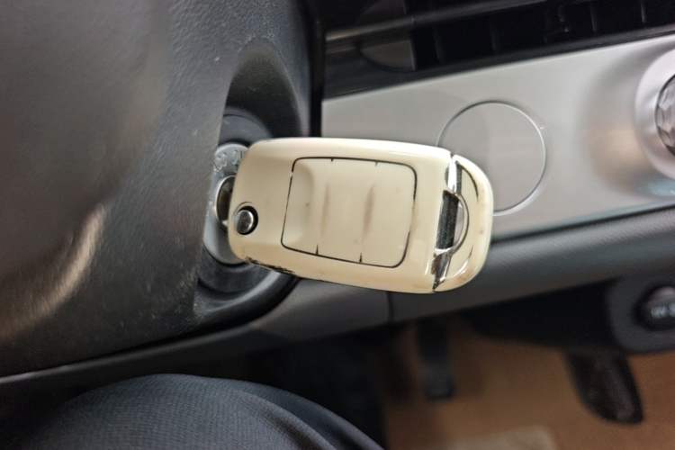 Used CHANGAN NEVO Lumin 2022 210km Sweet Edition Vehicle Key