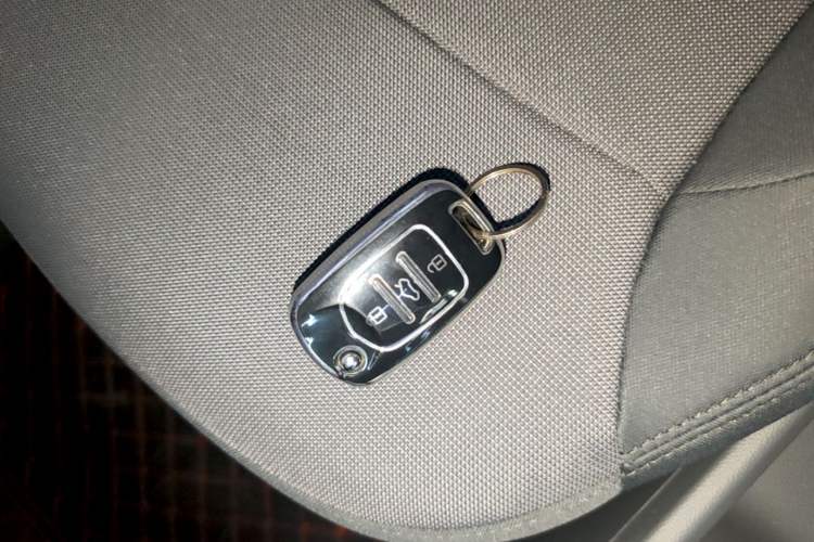 Used CHANGAN NEVO Lumin 2022 155 km – Refreshingly Sweet Edition Vehicle Key