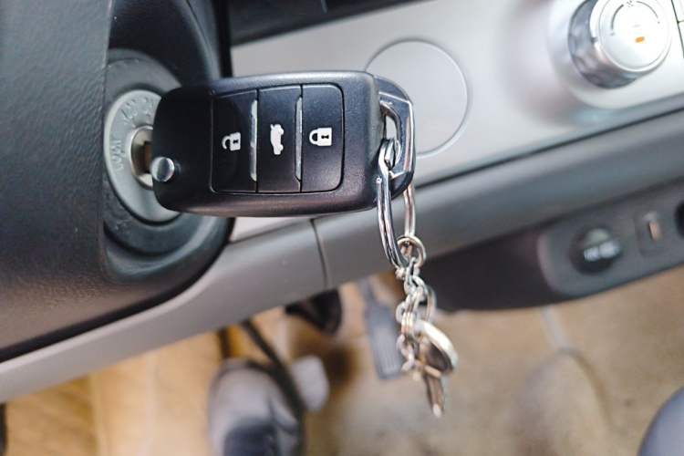 Used CHANGAN NEVO Lumin 2022 155 km – Refreshingly Sweet Edition Vehicle Key