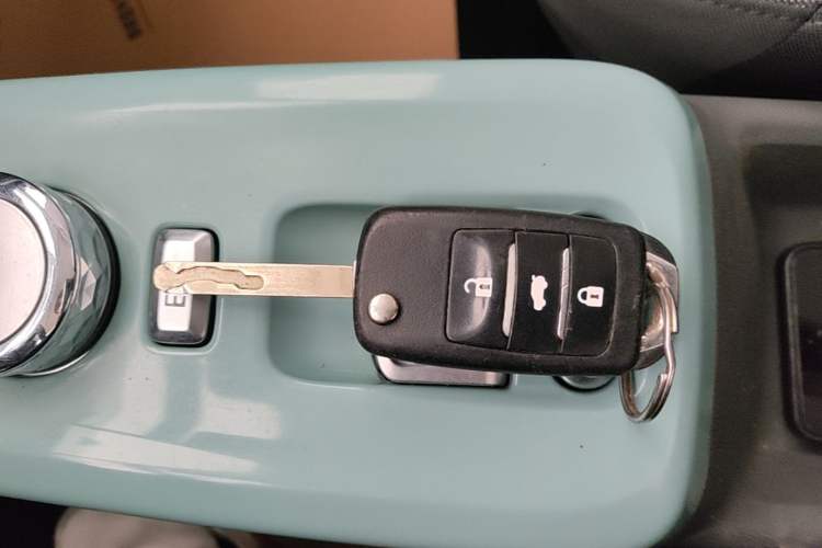 Used CHANGAN NEVO Lumin 2022 155 km – Refreshingly Sweet Edition Vehicle Key