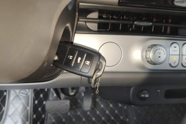 Used CHANGAN NEVO Lumin 2022 210km Sweet Edition Vehicle Key