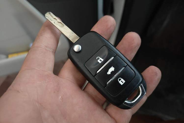 Used CHANGAN NEVO Lumin 2022 301km Honey-Sweet Version Vehicle Key
