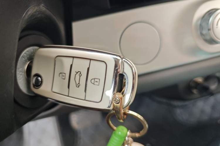 Used CHANGAN NEVO Lumin 2022 155 km – Refreshingly Sweet Edition Vehicle Key