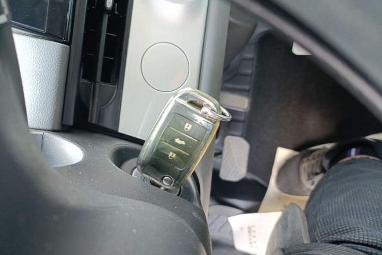 Used CHANGAN NEVO Lumin 2022 155 km – Refreshingly Sweet Edition Vehicle Key