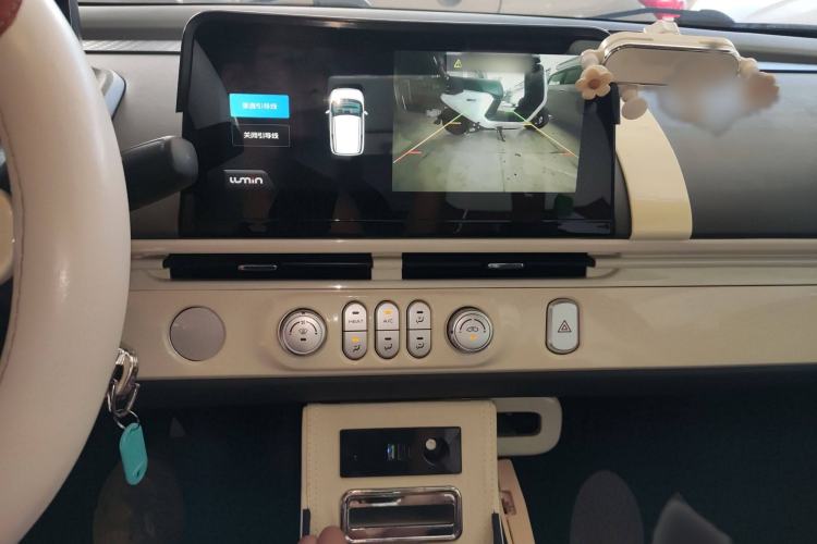 Used CHANGAN NEVO Lumin 2022 210km Sweet Edition Audio And AC Panel