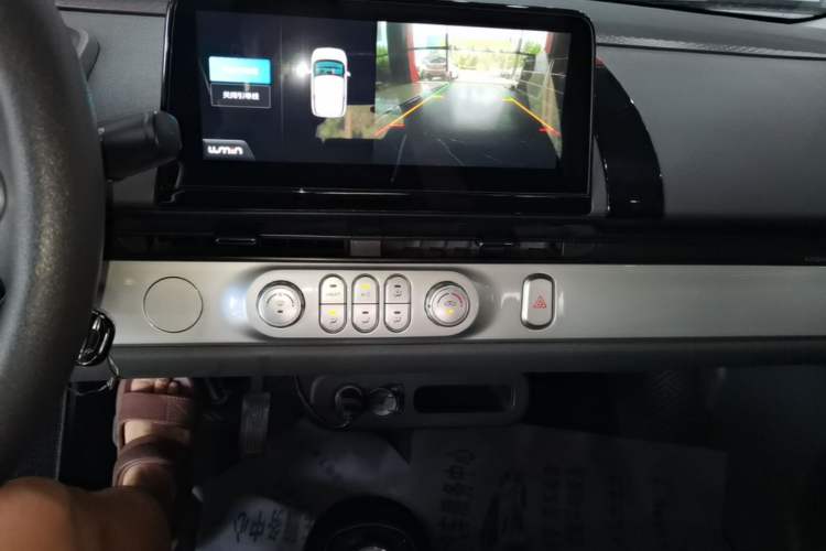 Used CHANGAN NEVO Lumin 2022 210km Sweet Edition Audio And AC Panel