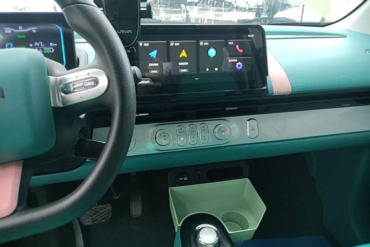 Used CHANGAN NEVO Lumin 2022 210km Sweet Edition Audio And AC Panel