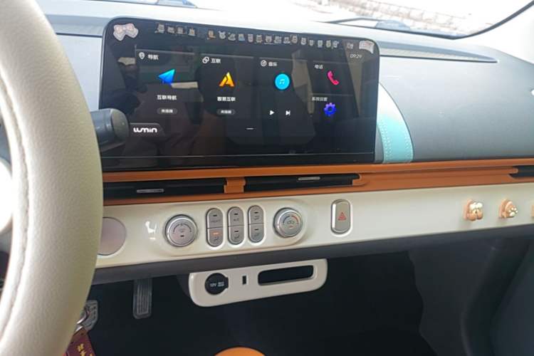 Used CHANGAN NEVO Lumin 2022 210km Sweet Edition Audio And AC Panel