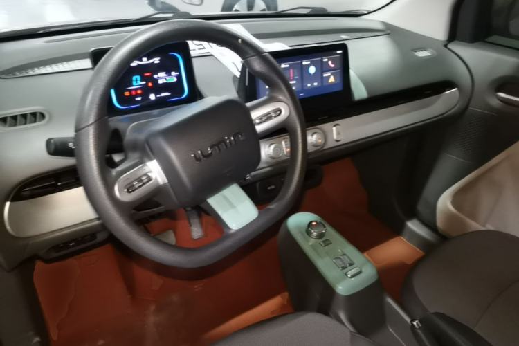 Used CHANGAN NEVO Lumin 2022 155 km – Refreshingly Sweet Edition Center Console