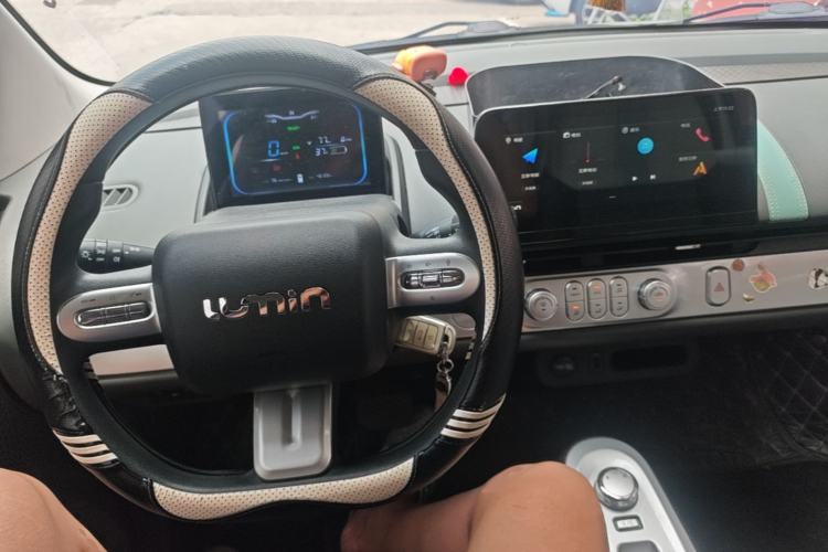 Used CHANGAN NEVO Lumin 2022 210km Sweet Edition Center Console