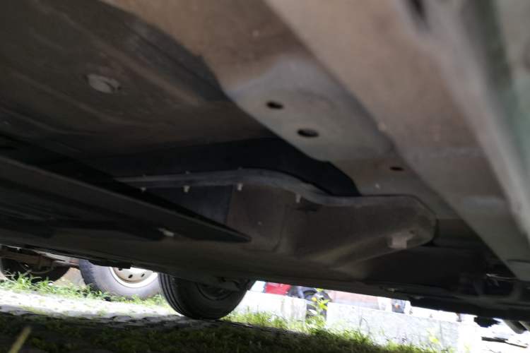 Used CHANGAN NEVO Lumin 2022 210km Sweet Edition Chassis Front Right