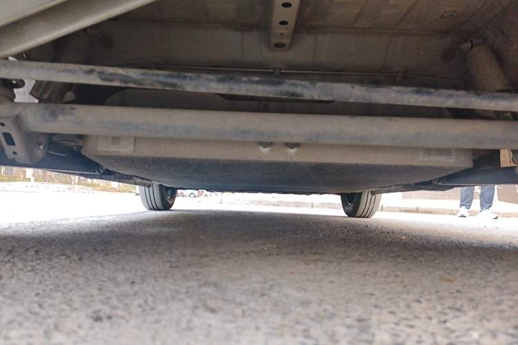 Used CHANGAN NEVO Lumin 2022 301km Honey-Sweet Version Chassis Rear