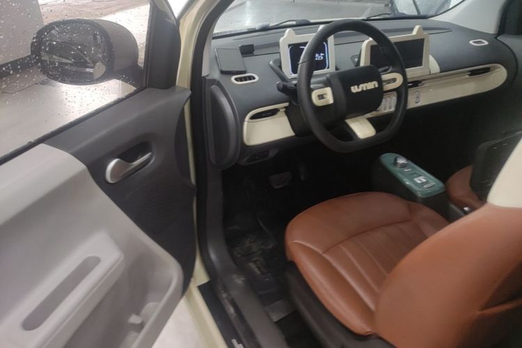 Used CHANGAN NEVO Lumin 2022 155 km – Refreshingly Sweet Edition Driver Seat