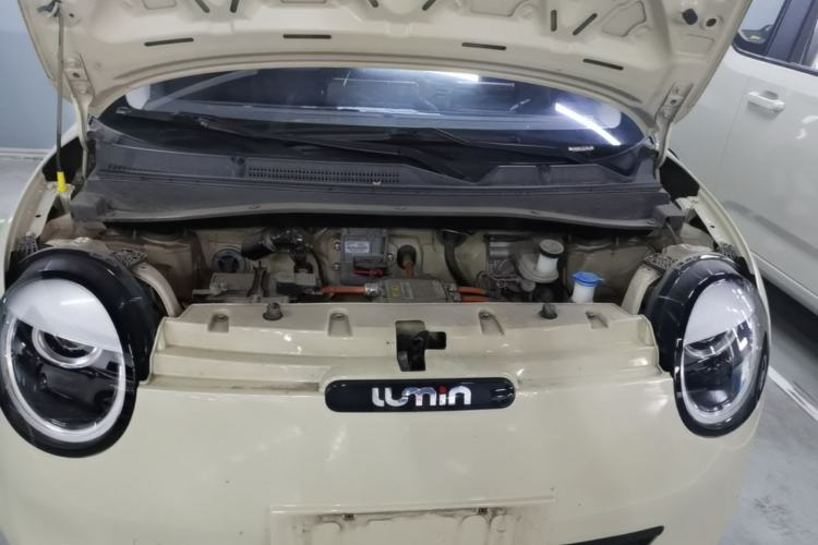 Used CHANGAN NEVO Lumin 2022 155 km – Refreshingly Sweet Edition Engine Bay