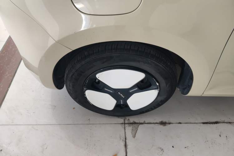Used CHANGAN NEVO Lumin 2022 210km Sweet Edition Exterior 1