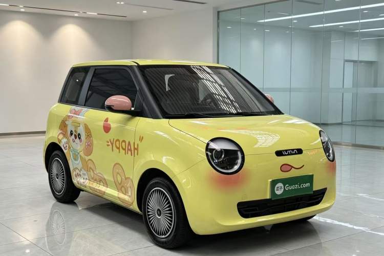 Used CHANGAN NEVO Lumin 2022 155 km – Refreshingly Sweet Edition Exterior 1
